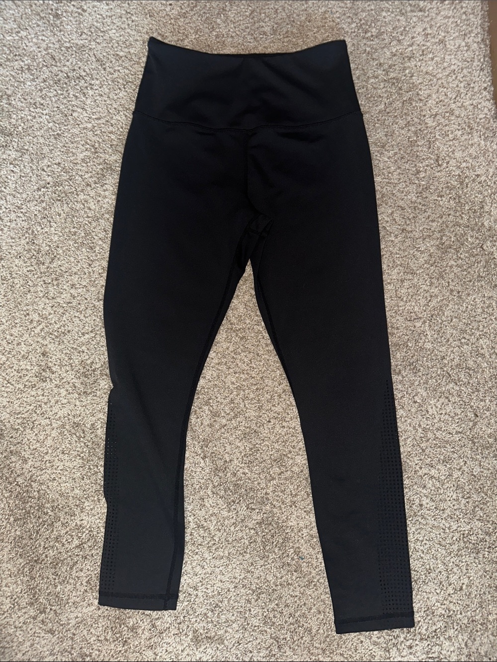 High-Waist Black Performance Leggings